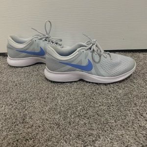 Nike Revolution 4 Women’s Running Shoes